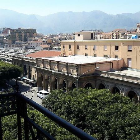 Profumo Di Sicilia Bed & Breakfast ปาแลร์โม ภายนอก รูปภาพ