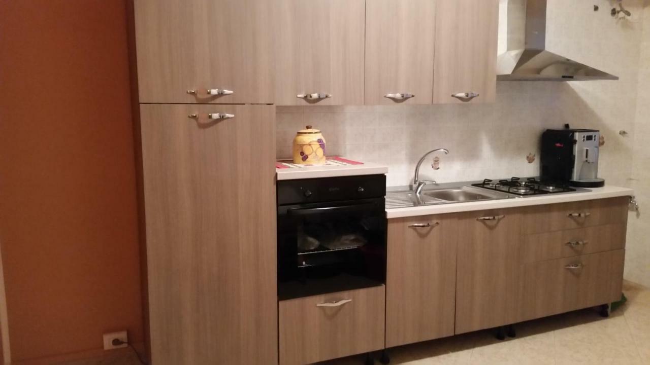 Profumo Di Sicilia Bed & Breakfast ปาแลร์โม ภายนอก รูปภาพ