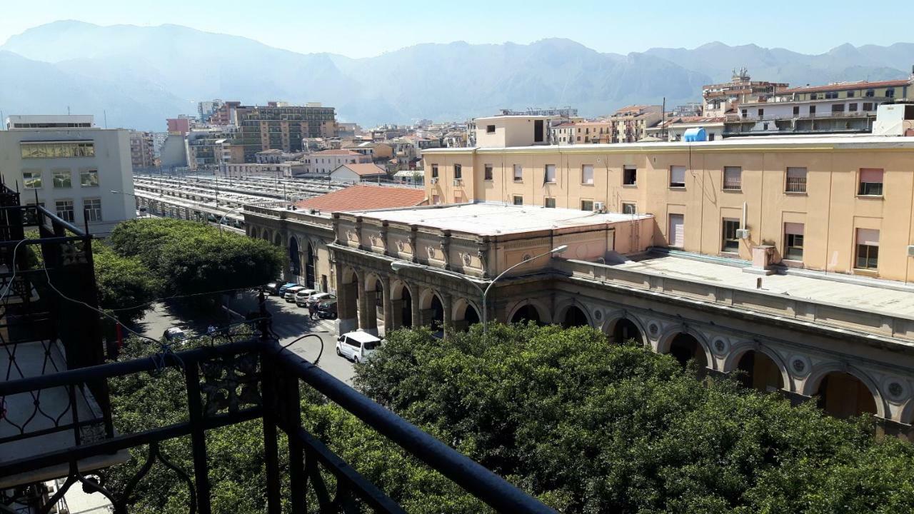 Profumo Di Sicilia Bed & Breakfast ปาแลร์โม ภายนอก รูปภาพ